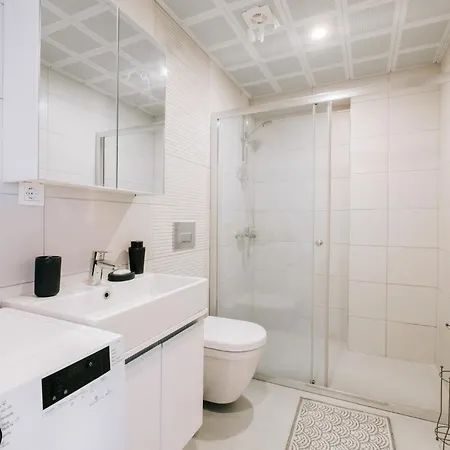 Chic Flat W Balcony 5 Min To Moda Coast In Kadikoy * Istanbul